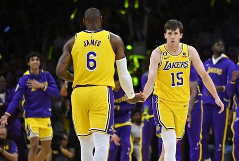 Lakers News Austin Reaves Doesnt Mind Lebron James Shooting 3