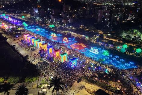 Así Fue El Encendido De Los Alumbrados Navideños En Medellín Infobae