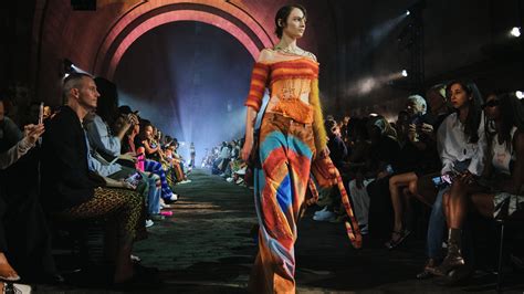 Seven Looks That Defined New York Fashion Week - The New York Times