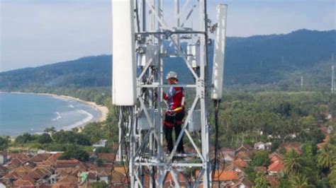 Pembangunan Km Jaringan Fiber Optik Selesai Tahun Ini Demi G