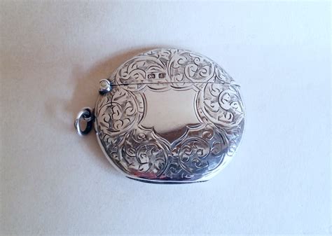 Edwardian Circular Silver Vesta Case Sold Henry Willis Antique