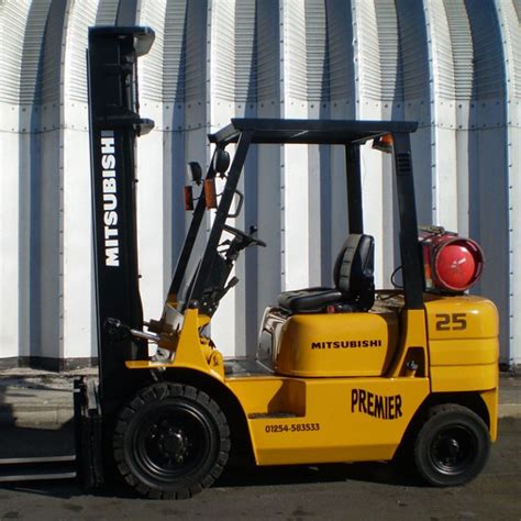 Mitsubishi Fg25t Lpgas Fork Lift Premier Fork Lifts