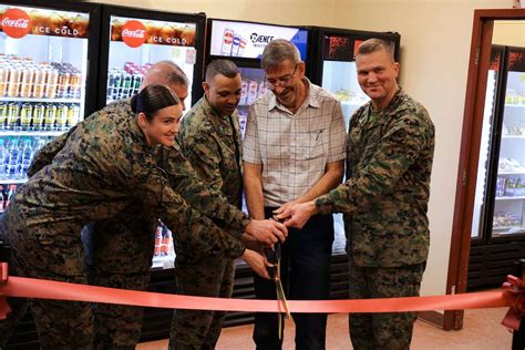 Mcb Quantico S Sergeant Major Opens Tbs Mini Mart With Ribbon Cutting