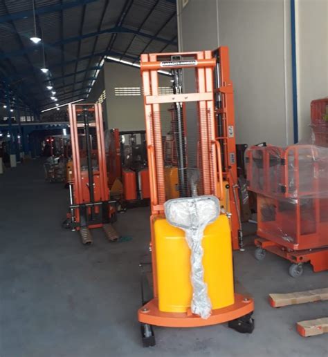 Jual SEMI ELECTRIC STACKER DALTON Oleh PT Denko Wahana Sakti