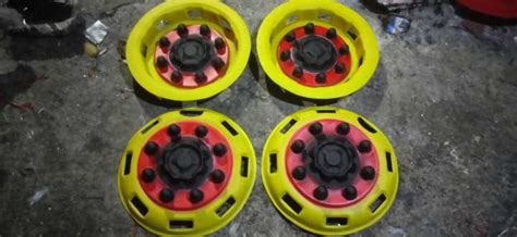 Weldop Ring 16 Model Scania Baut 4 Biji Warna Kuning Baut Hitam