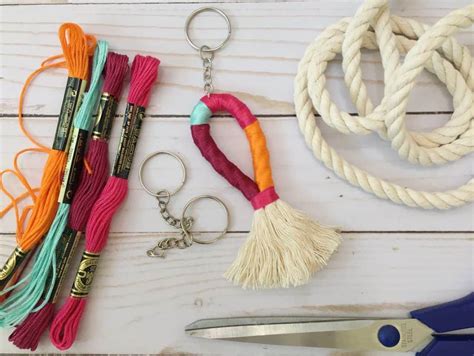 Diy Colorful Keychain Easy Step By Step Instructions Crafting On The Fly