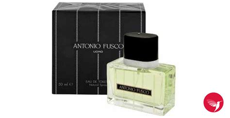 Uomo Antonio Fusco Cologne - ein es Parfum für Männer 2005