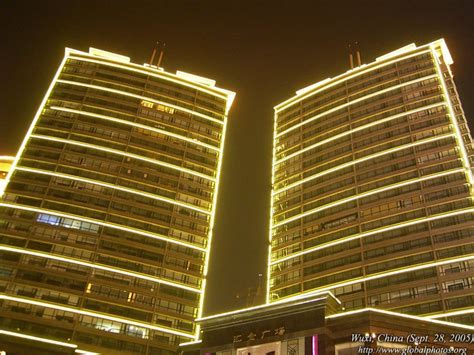 WUXI, China [1] Night Life | SkyscraperCity Forum