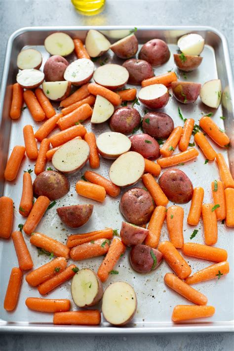 Sheet Pan Oven Roasted Potatoes Green Beans And Carrots Oh Sweet Basil