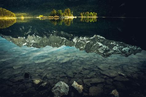 Premium Photo Beautiful Alpine Summer Sunset At The Lakeshore With