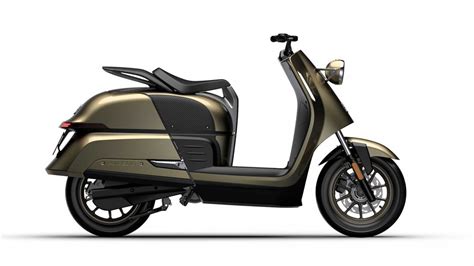 Check Out This MV Agusta Ampelio Electric Scooter Concept Shifting Gears