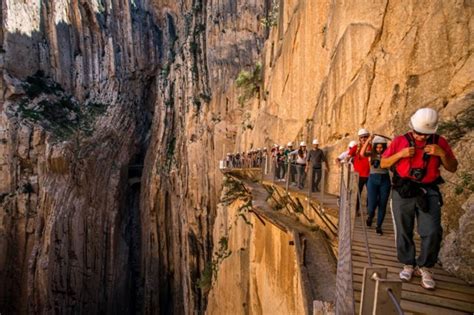 Conhe A Os Passeios Tur Sticos Mais Perigosos Do Mundo Tricurioso