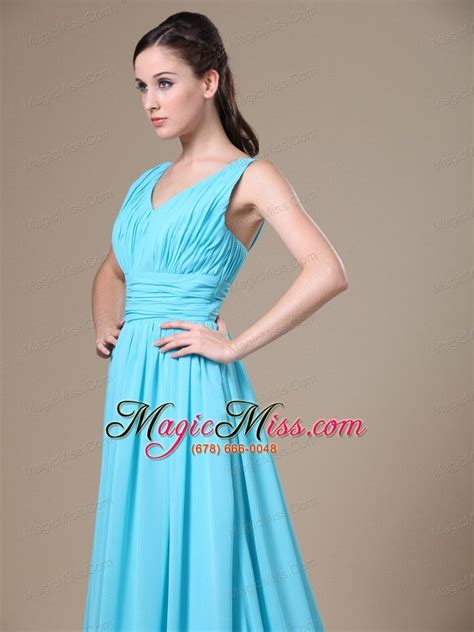 Aqua Blue V Neck And Ruched Bodice For Modest Prom Dress In Salt Lake