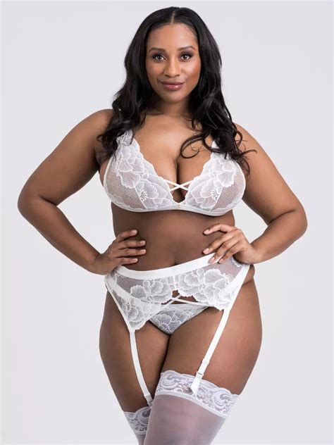 Plus Size Bridal Lingerie 28 Stunning Sets And How To Choose Them Uk