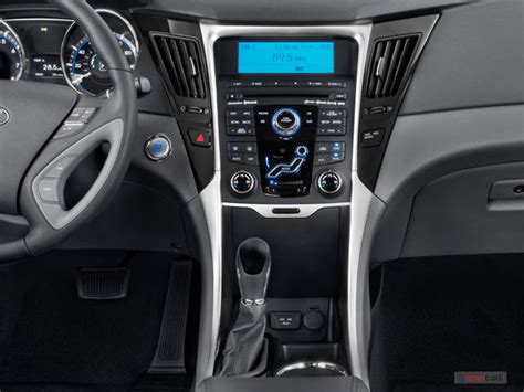 2013 Hyundai Sonata: 43 Interior Photos | U.S. News