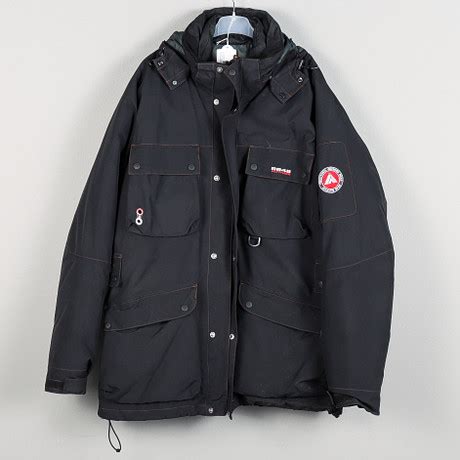 HERRJACKA 8848 Altitude. Vintagekläder & Accessoarer - Auctionet
