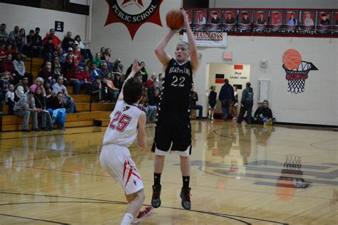 Basketball Boys Fall To Doniphan Trumbull Stats Photos Heartlandbeat