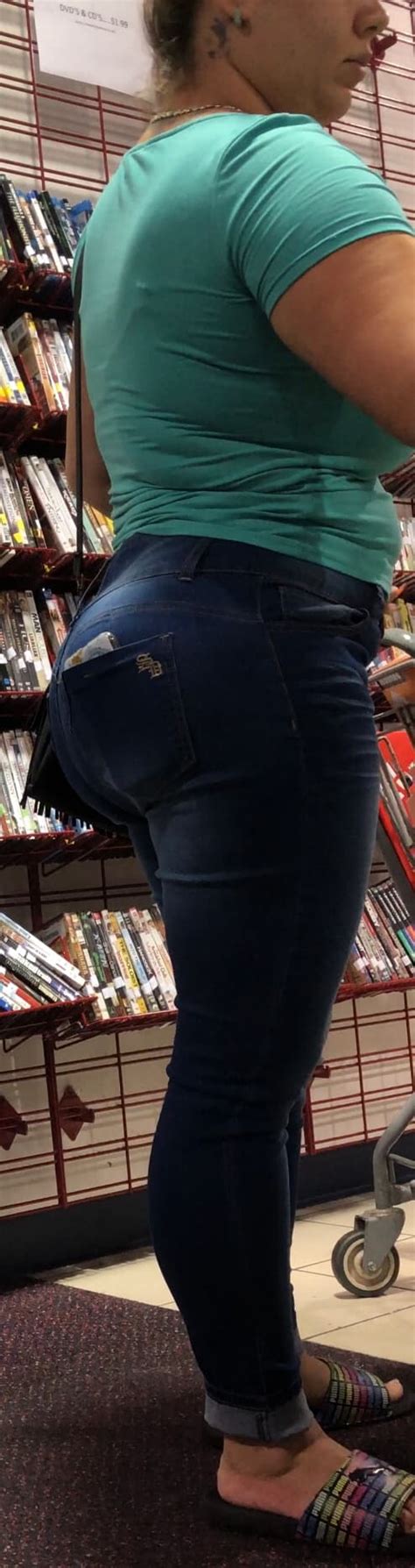 Big Latina Donk In Tight Jeans Tight Jeans Forum