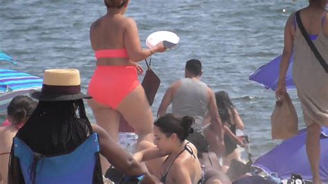 Bikini Beach Girls Videos Vol