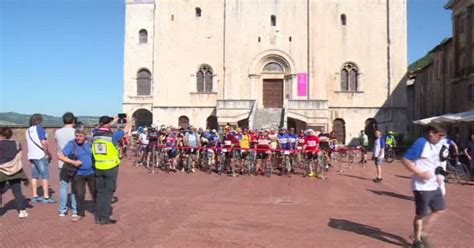 Prima Edizione Della Ciclostorica La Favolosa A Gubbio