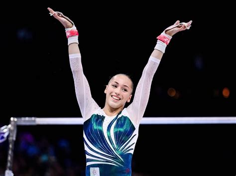 Gymnastique l Algérienne Kaylia Nemour rafle quatre médailles d or au