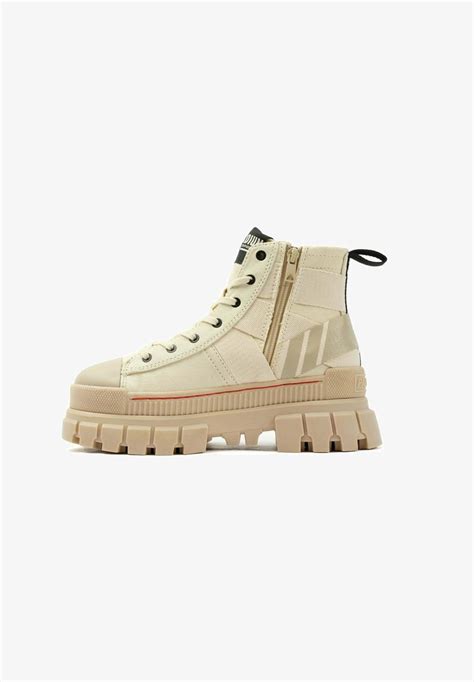 Palladium Revolt Hi Army Stivaletti Con Plateau Saharabeige