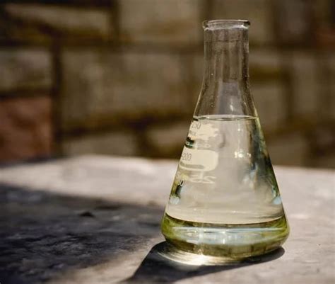 Acetic Acid at Rs 50/kg | Acetic Acid in Vadodara | ID: 2851977663991