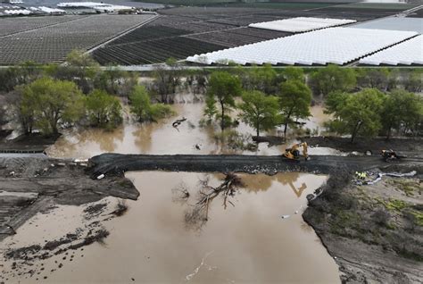 Flood protection policy with Santa Cruz County roots adopted by ...