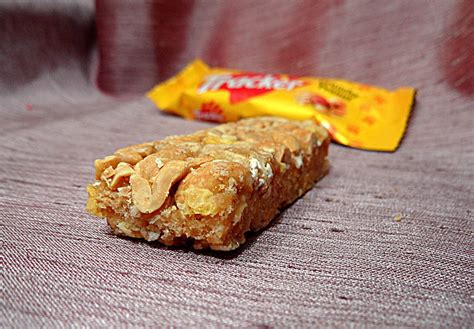 Chez Maximka: Tracker bars: snacking on the go