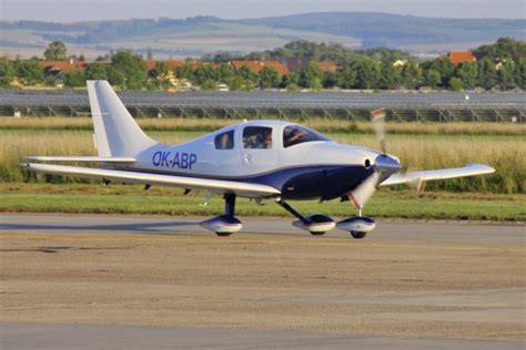 Cessna 208B Grand Caravan OK CZG Aeroplány cz