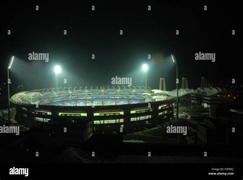 D y patil stadium cricket hi-res stock photography and images - Alamy