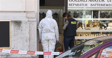 M Gliches Fluchtauto Nach Juwelier Berfall In Wien Gefunden Sn At