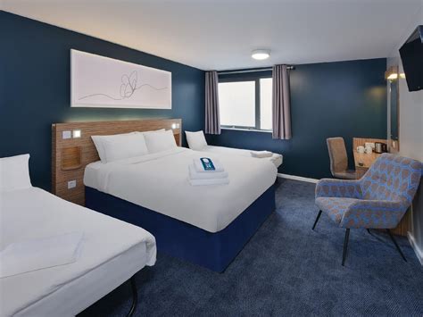 Travel guide explains why London Travelodge Greenwich is popular