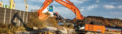 Гидравлические экскаваторы Hitachi, купить экскаватор в Москве