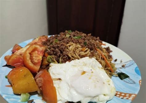 Resep Indomie Goreng Spesial oleh Jihan Rezi Okanti - Cookpad