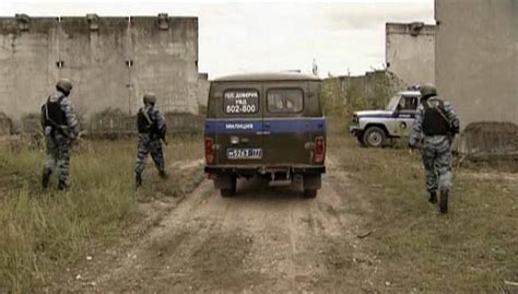 IMCDb Org UAZ 2206 In Sem Zhen Odnogo Kholostyaka 2009