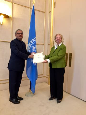 NEW PERMANENT REPRESENTATIVE OF INDIA PRESENTS CREDENTIALS TO THE DIRECTOR-GENERAL OF THE UNITED ...