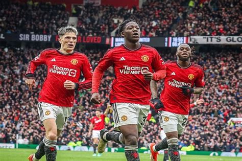 Manchester United Gagalkan Liverpool Raih Puncak Klasemen Olahraga