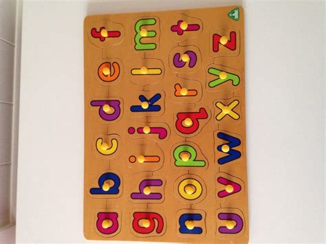 Early Learning Centre Alphabet Peg Puzzle Wooden In Excellent Condition