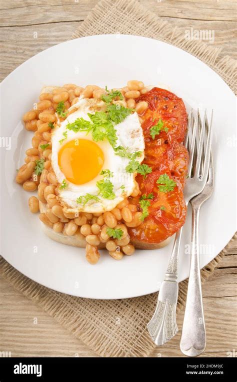 Fried Egg Baked Beans English Breakfast Fried Eggs British English