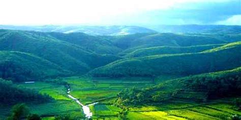 Mawsynram One Day Tours - Travenjo