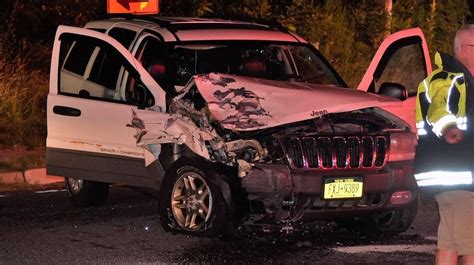 Dwi Crash In Farmingville Injures 5 Suffolk Police Say Newsday