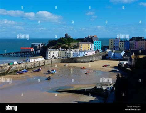 Tenby Harbour Tenby Stock Photos & Tenby Harbour Tenby Stock Images - Alamy