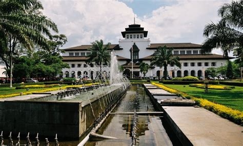 Tempat Wisata Di Bandung Terbaru Lagi Hits Dikunjungi Itrip