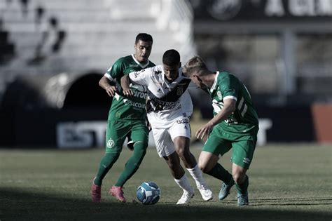 Ponte Preta Bate Chapecoense Em Casa Pela S Rie B Vavel Brasil