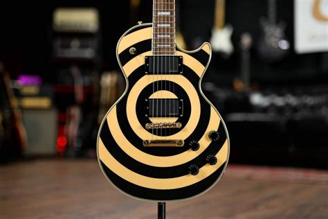 Epiphone Zakk Wylde Bullseye Les Paul Custom In Antique Ivory Guitar Gear Giveaway