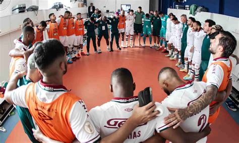 Ap S T Tulo Da Libertadores Fluminense Encaminha Sa Da De Atacante