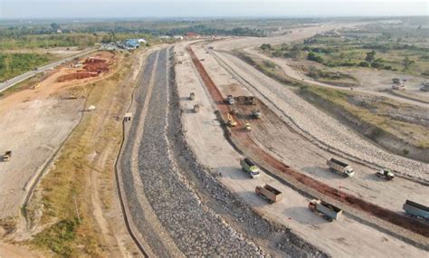 Brantas Abipraya Bangun Bendungan Terpanjang Di Asia Tenggara Indoposco