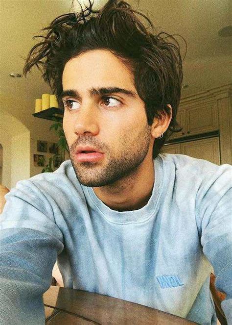 Max Ehrich Height, Weight, Age, Body Statistics - Healthy Celeb