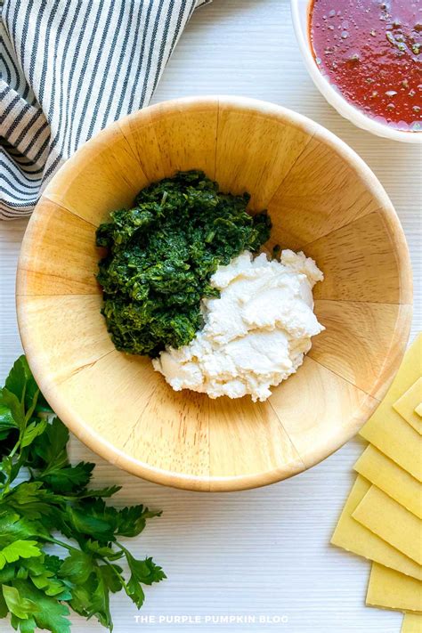 Vegetarian Spinach Ricotta Lasagna Roll Ups Recipe